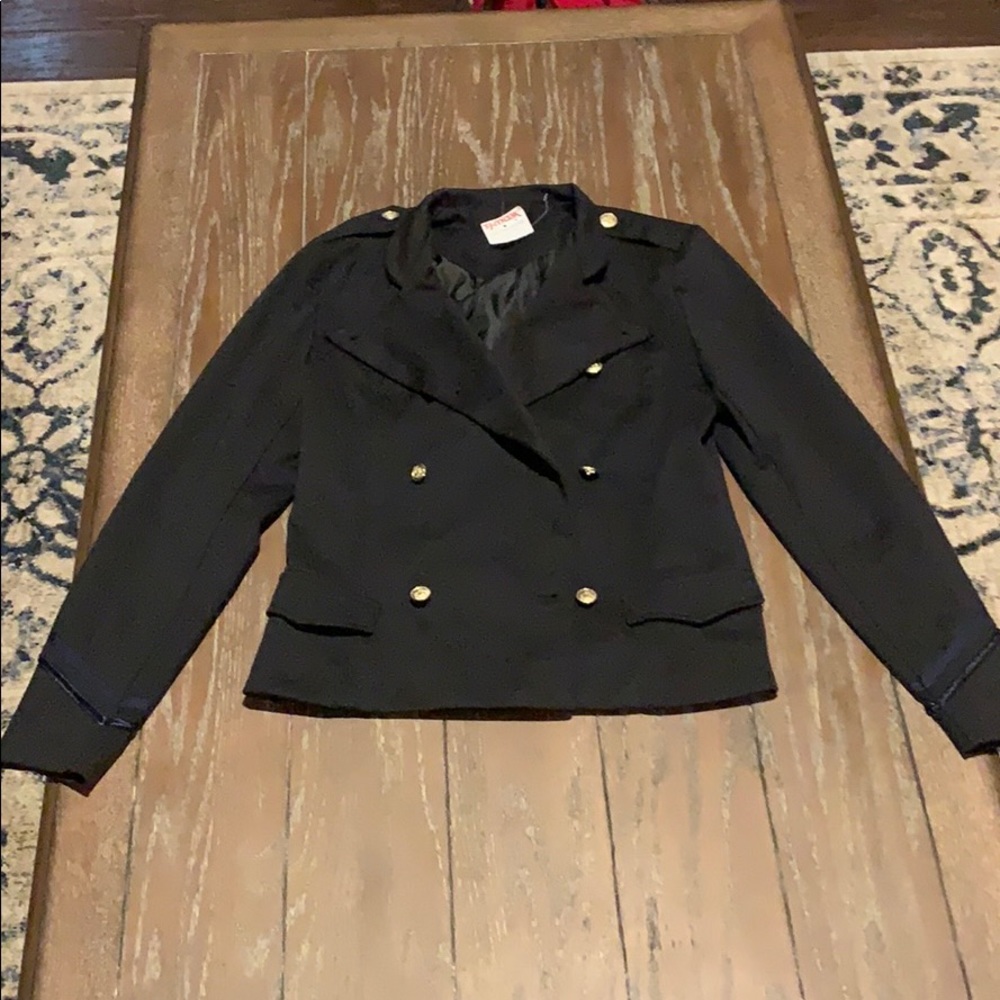 Navy blue blazer never worn, brand new!